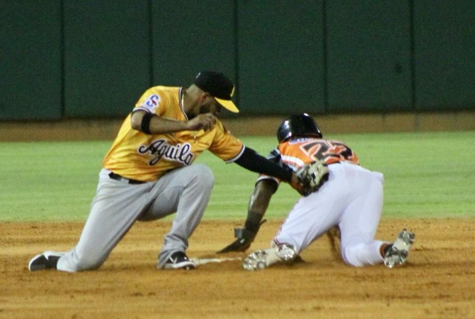 Las Guilas Cibae As Vencen A Los Toros Del Este En Su Debut En La Romana