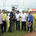 Lidom reconoce a Nakin González en su 50 aniversario como anotador oficial