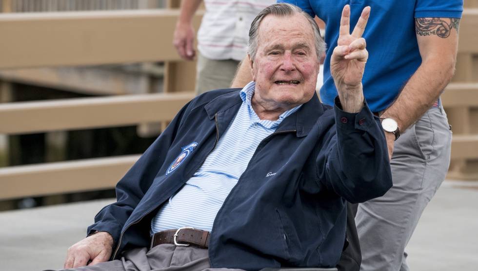 Muere el expresidente de . George . Bush (padre) a los 94 años