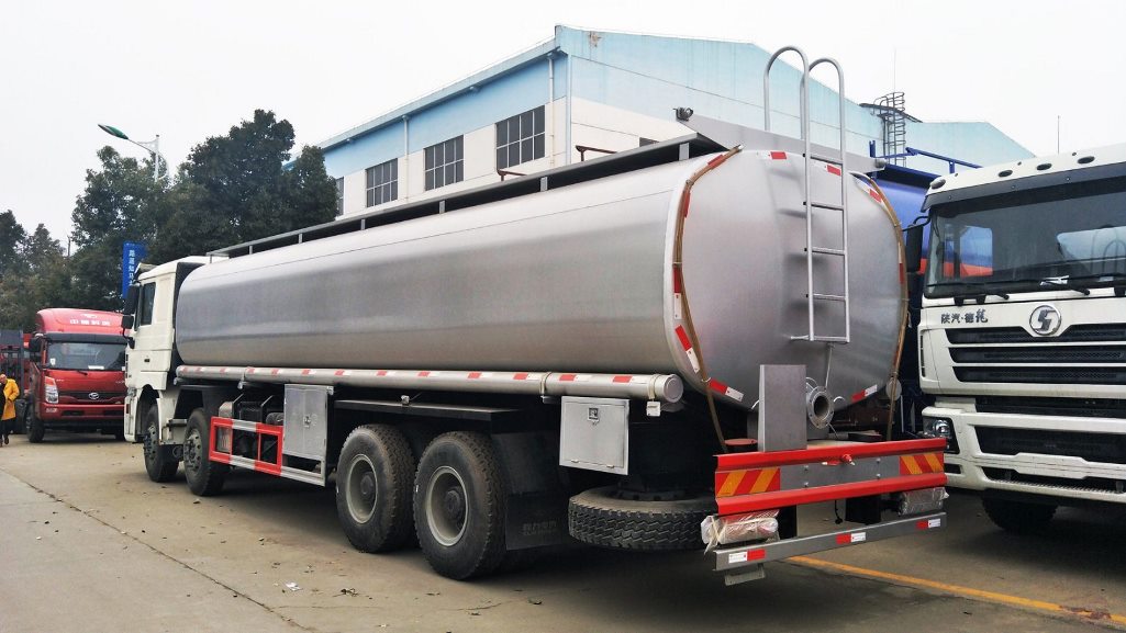 México compra 671 camiones cisterna para enfrentar escasez de México compra 671 camiones cisterna para enfrentar escasez de