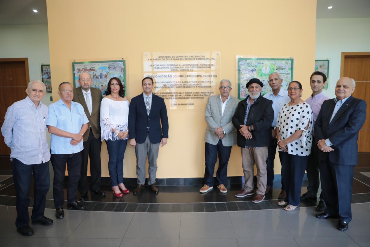 Pabellón de la Fama designa auditorio con el nombre de Emilio Nicolás