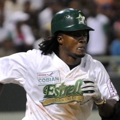 Ozuna batea jonrón de 3 carreras; Bravos se imponen 5-3 a Nacionales