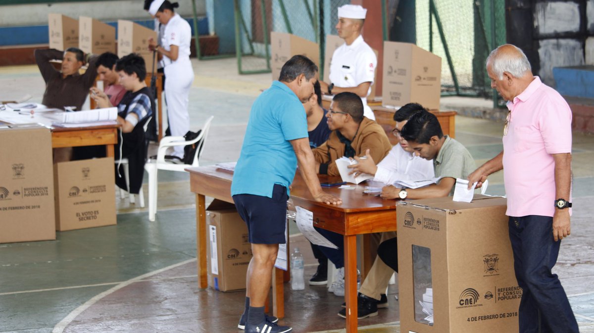 Cerca de 3.000 observadores vigilarán el proceso electoral en Ecuador