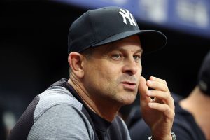 Aaron Boone y el difícil trabajo de dirigir a los Yankees