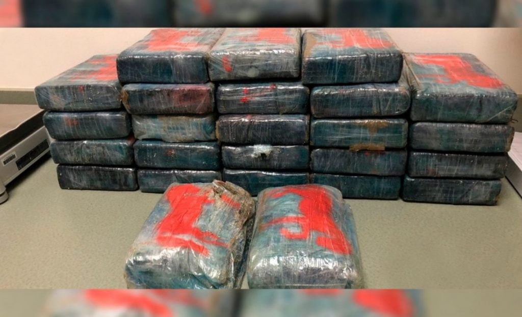 Encuentran lote de cocaína valorado en 1,5 millones de dólares en playa de Florida
