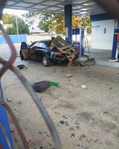 Explota tanque de gas de un carro en municipio Sabaneta