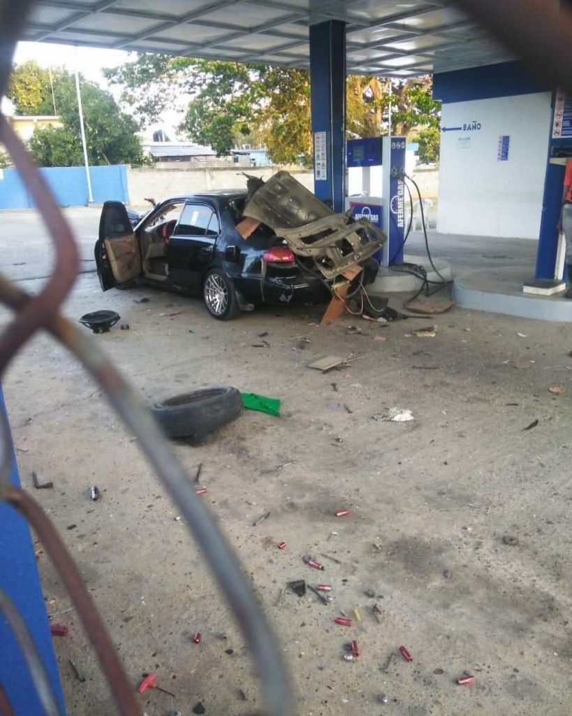 Explota tanque de gas de un carro en municipio Sabaneta