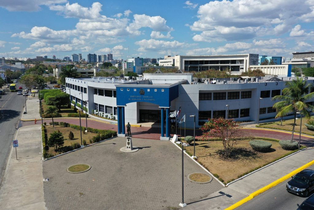 Fachada de la Dirección General de Migración. (Imagen: fuente externa)