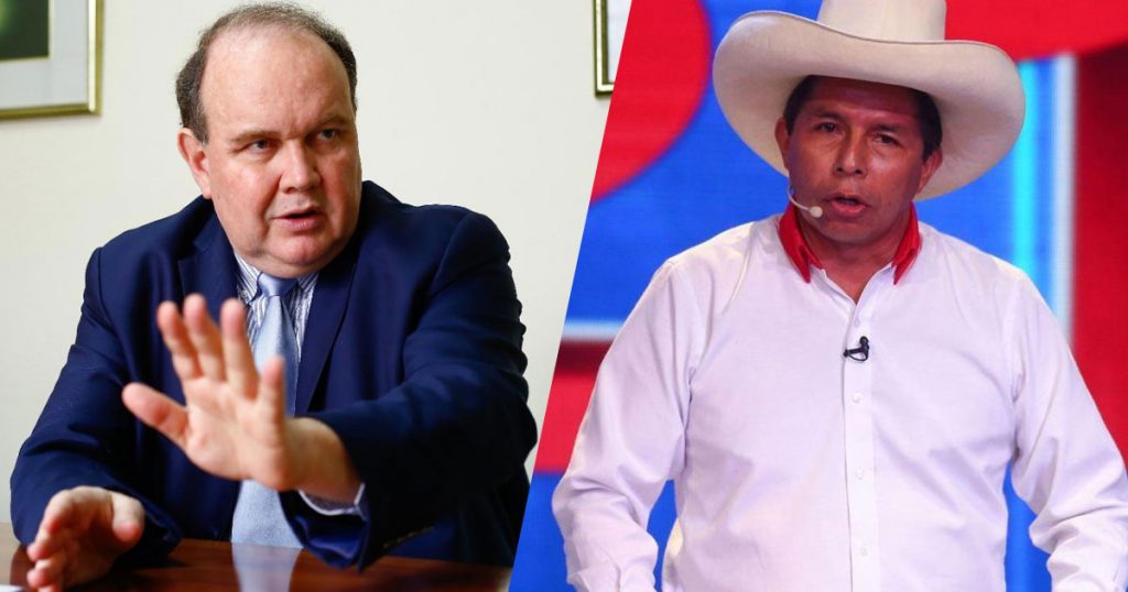 El excandidato presidencial, empresario López Aliaga y el exlíder sindical, candidato presidencial Pedro Castillo
