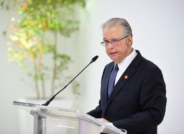 Carlos Fondeur renuncia de Coraasan; dice cargo lo limitaba como proveedor  del Estado