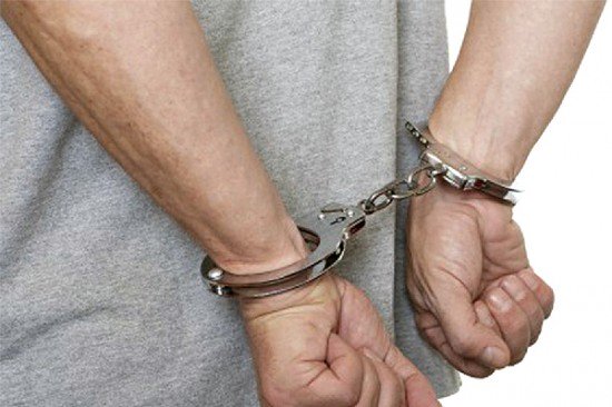 Detienen ocho hombres en el Reino Unido acusados de drogar y abusar de mujeres de su entorno