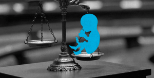 La ley prohíbe cualquier aborto a partir de la fertilización.