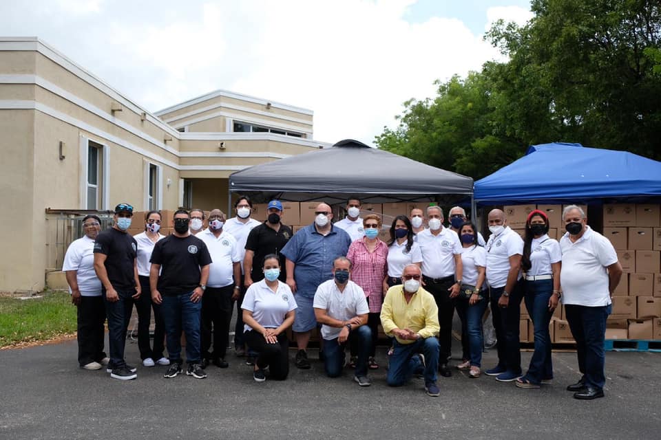 Consulado dominicano en Miami realiza distribución de alimentos