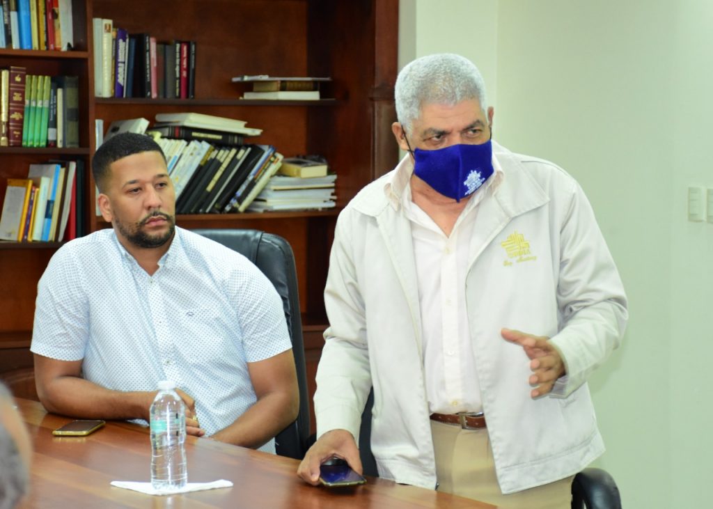 Alcaldía de SDN crea espacio para el vertido de residuo de construcción en vertedero Duquesa 1