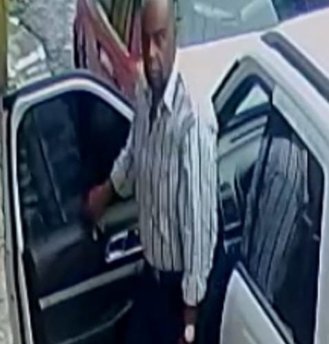 Michel el buenon, captado por cámaras de seguridad al momento de cometer el hecho.