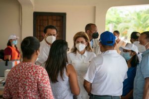 La vice presidente Raquel Peña y el ministro Daniel Riveras. (Fuente externa)