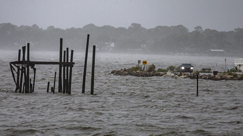 Permanece un aviso de tormenta tropical desde la desembocadura del río St.Mary, en Georgia, hasta la ensenada de Little River, en Carolina del Sur. (Fuente externa)