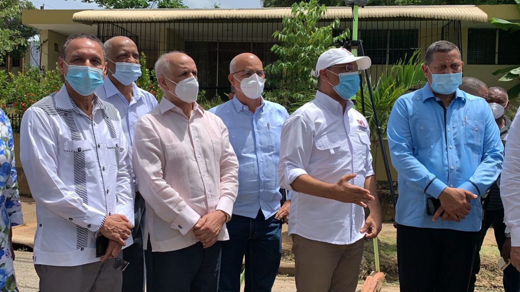 NP-IAD y CPTTE inician Plan de Titulación Definitiva en Samaná