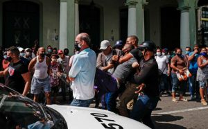 Se desconoce el número de arrestos domiciliarios a raíz de las protestas del 11-J. (Fuente externa)