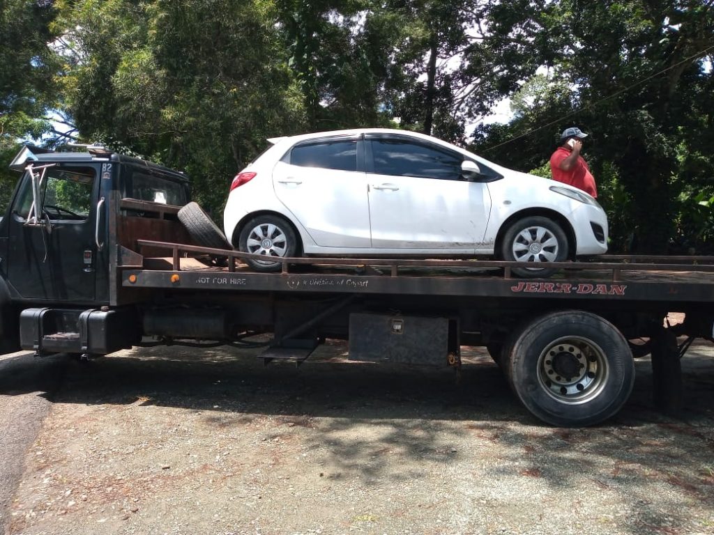 Carro de Andrés De La Rosa Paulino