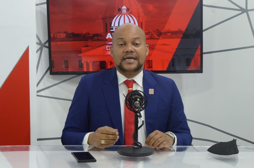 Figuras señalan virtudes y fallos primer año gestión Abinader en