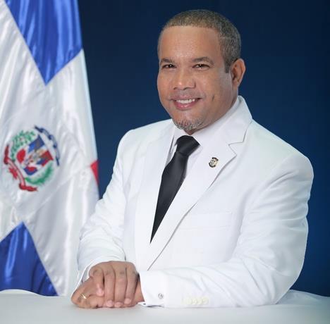Senador Héctor Acosta (El Torito) desmiente supuesta vinculación en  Operación Falcón