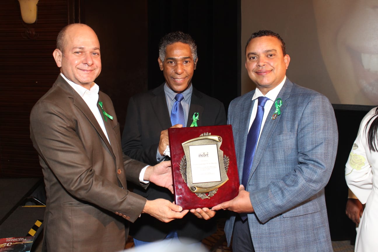 Dres. Julio Landron David Cuevas y Rafael Camilo