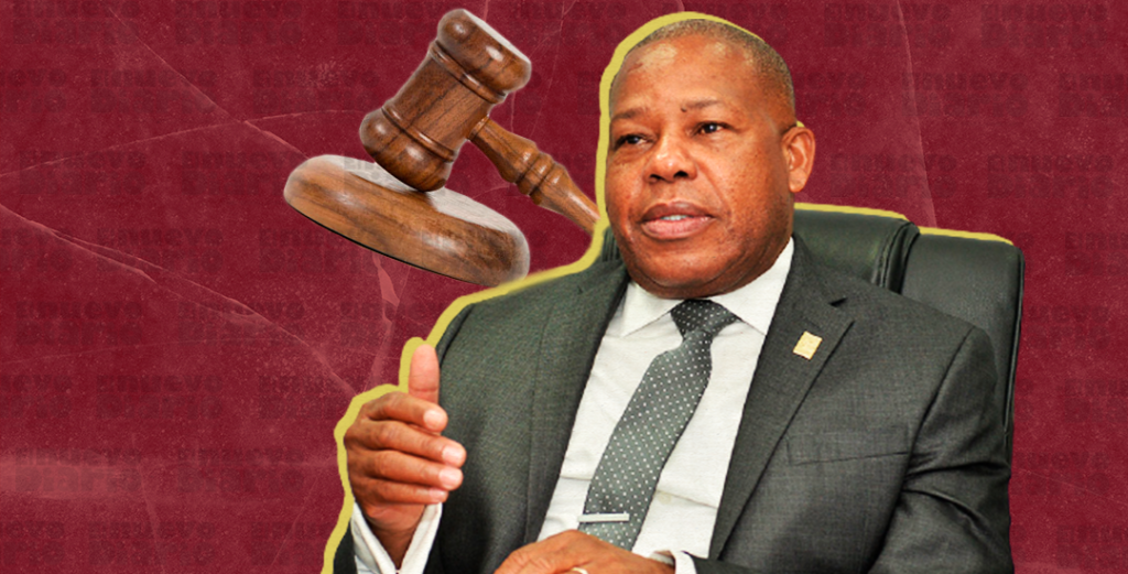 Adán Peguero, director de Inposdom. (Ilustración: Yasmín Esmeralda Díaz)