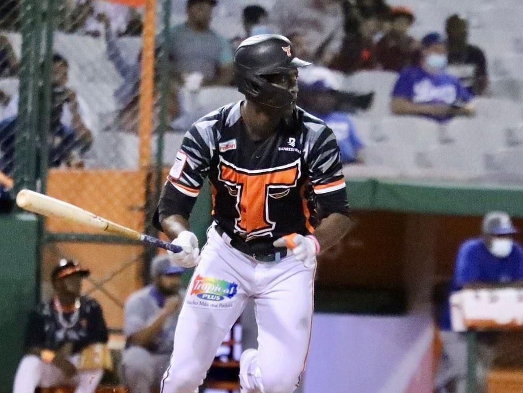 Jesús Sánchez muestra su valía en el éxito de los Marlins - Toros