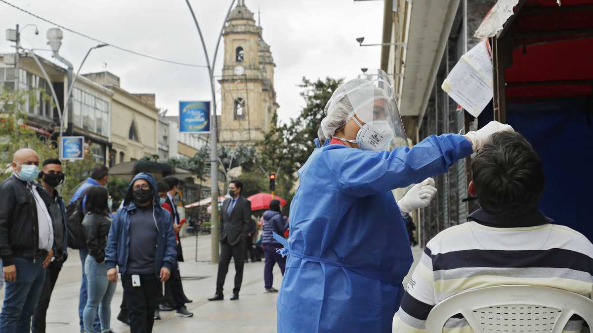 Colombia marca nuevo récord de contagios de la covid-19 con 34.923 casos