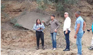 Desarrollo Fronterizo estudia construcción de puente sobre río Macabón en Montecristi