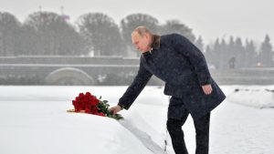 Putin rinde homenaje a la memoria de víctimas del bloqueo de Leningrado