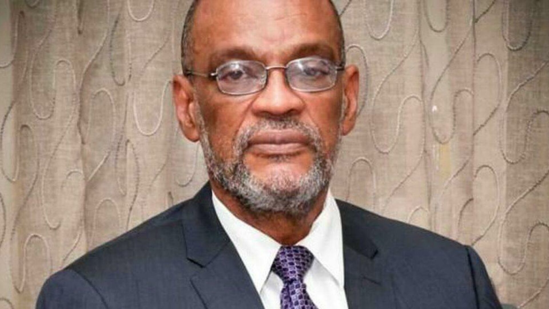 ариэль анри. ариэль анри. ариэль анри. премьер-министра страны ариэля анри в порт-о-пренсе. ариэль анри премьер-министр гаити.