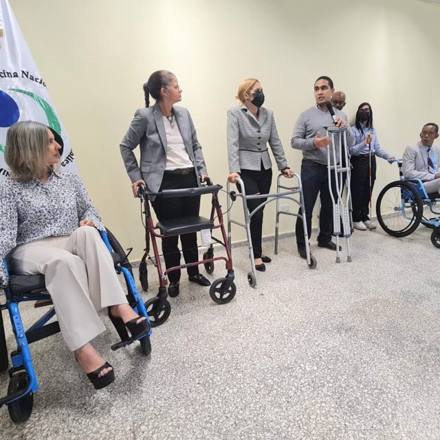 Oficina Nacional de Defensa Pública, sensibiliza autoridades con taller “Ponte  en mis zapatos”
