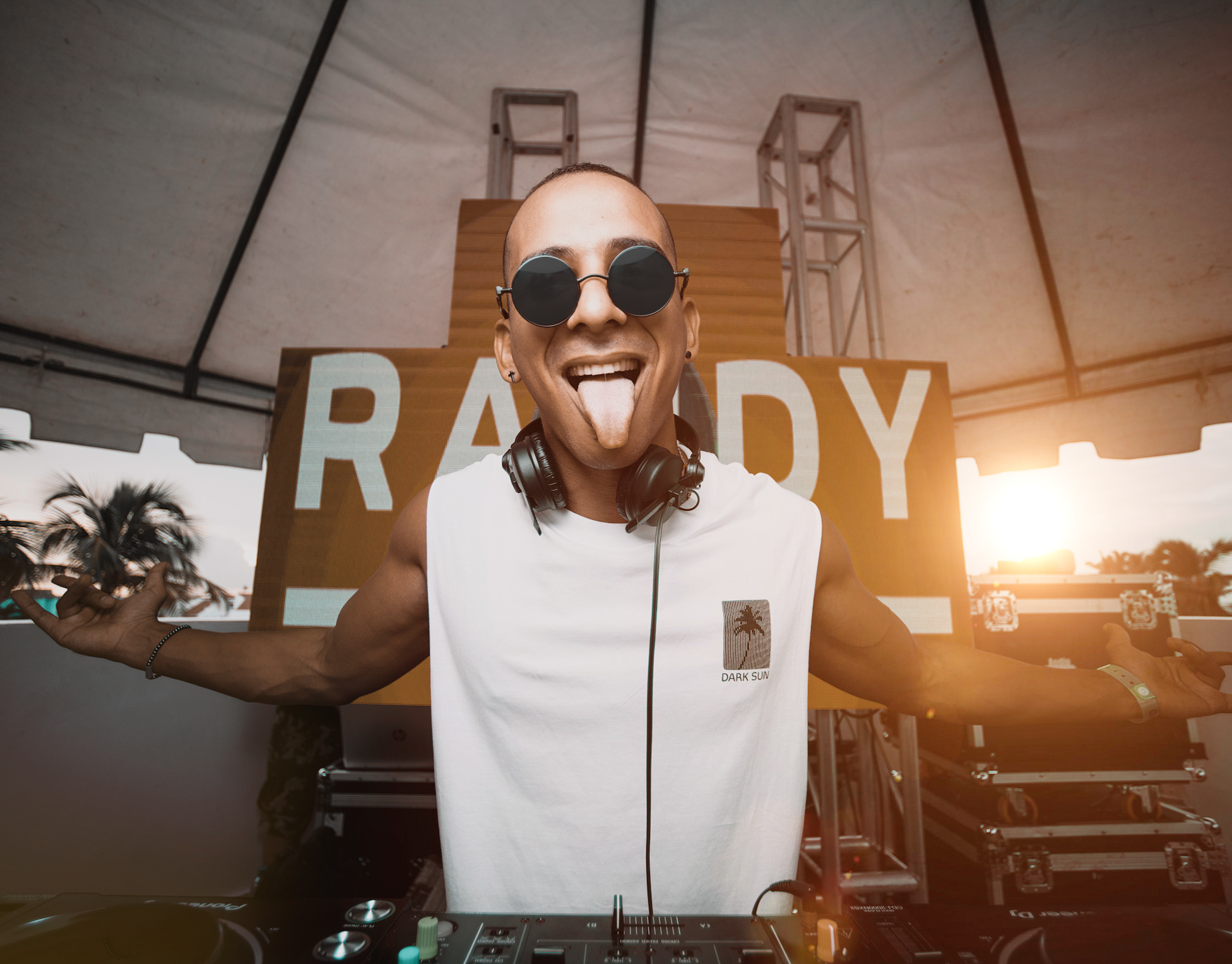 Randy Martin: El DJ que todos quieren escuchar en la República ...
