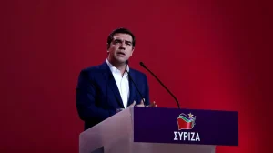 Tsipras reelegido líder de Syriza con fuerte espaldarazo de las bases