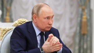 Putin: ampliación de OTAN es problema sólo si incluye despliegue de armamento