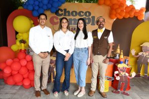 Cortés Hermanos presenta programa de cumpleaños en el nuevo Centro de Visitantes