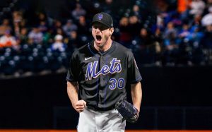 Lesión aparta a Max Scherzer de la rotación de los Mets de Nueva York