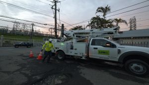 Alertan sobre posible apagón en Puerto Rico por reparaciones en central