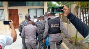 (VIDEO) Imponen tres meses de prisión preventiva a dos policías en Cotuí
