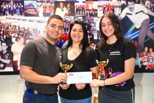 Cavallo y Guzmán ganan torneo de boliche Día de las Madres 
