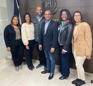 ASOMIGRA resalta labor del consulado dominicano en Colombia
