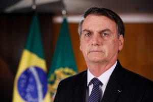 Bolsonaro cita ideas de Lula y dice que no puede admitir que sea presidente