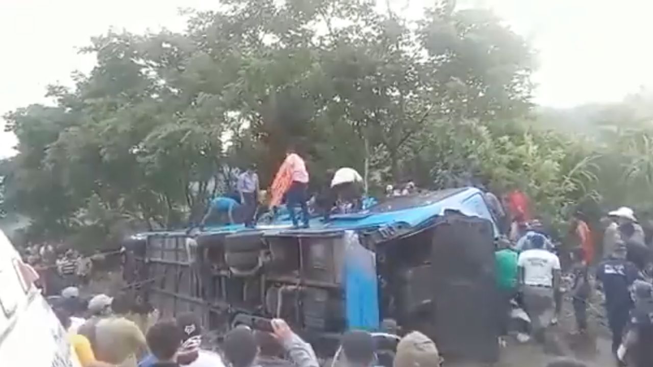 Once muertos y decenas de heridos en accidente carretero en el sur de ...