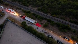 Traficantes usaron un "clon" de un camión legal en tragedia de migrantes