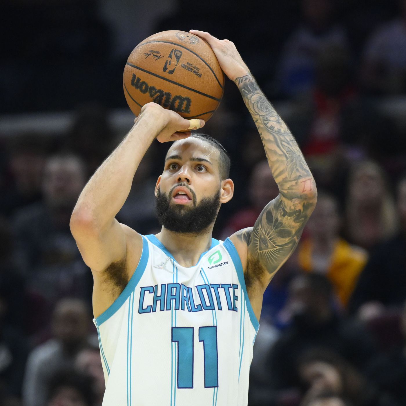 Charlotte retiene a Cody Martin con un contrato por cuatro temporadas