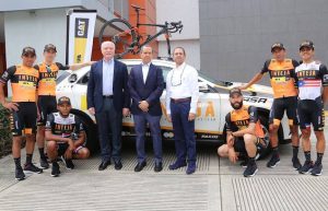 Fundación Doglocy conquista tres títulos nacionales de ciclismo