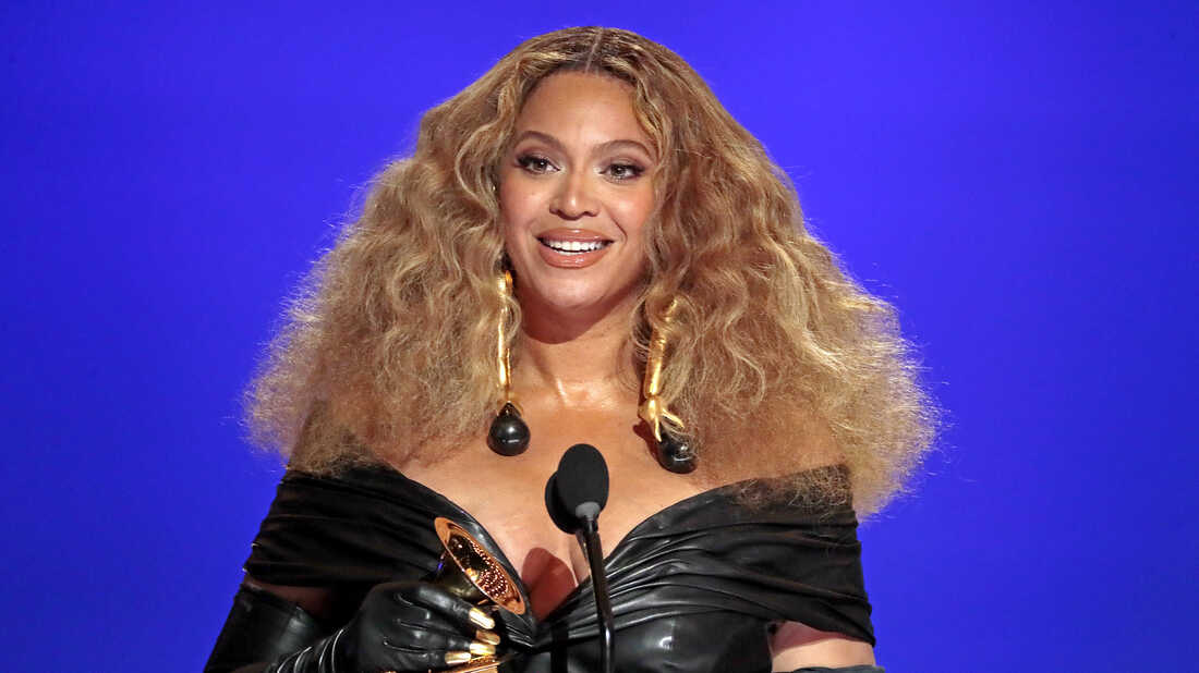 Beyoncé Revela Los Títulos De Las 16 Canciones Que Compondrán Su Nuevo ...