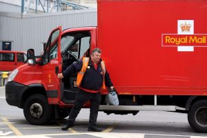 Más de 115.000 empleados de Royal Mail convocan cuatro jornadas de huelga
